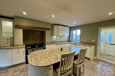 undefined, Horns Lane, Broad Town, SN4