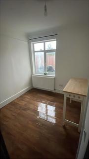 3 bedroom terraced house to rent, St. Stephens Road, Enfield EN3