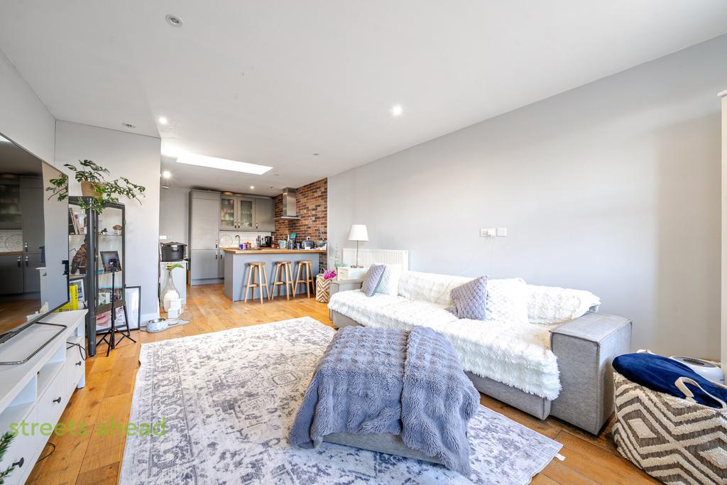 78396d8a-a74a-4d6...