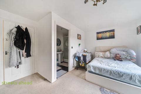 2 bedroom apartment for sale, Sydenham Road, Croydon, CR0