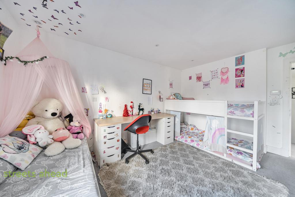 6b5dfd60-5a0d-4b0...