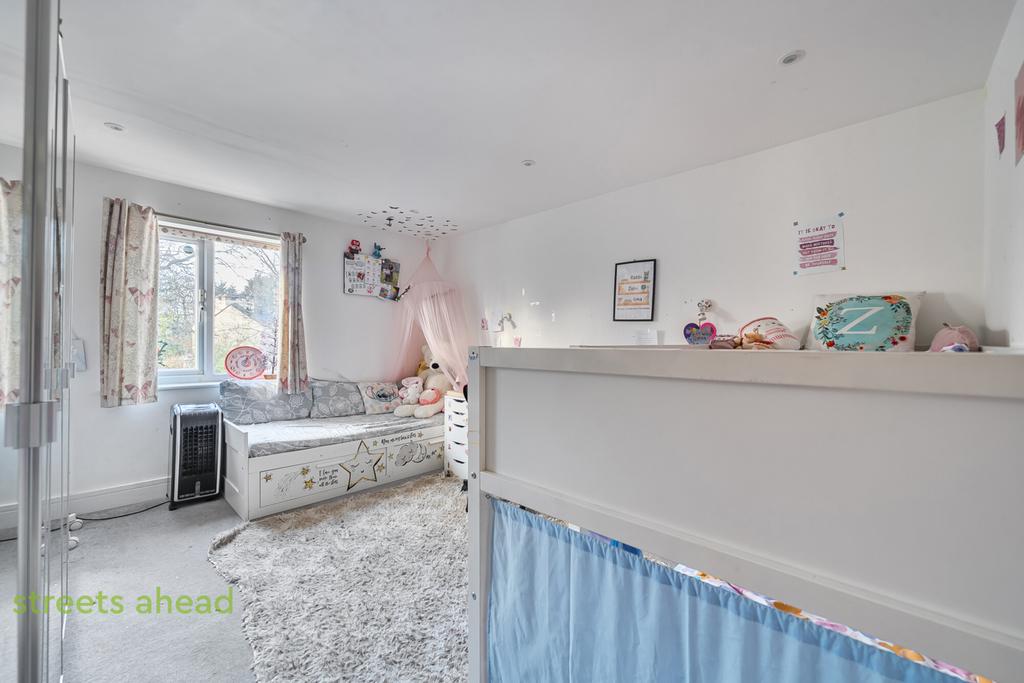 D5484340-94e1-45c...