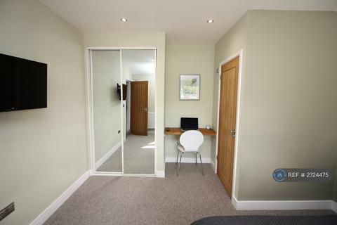 undefined, Kingshill Road, Swindon, SN1