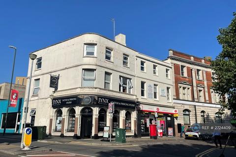 1 bedroom flat to rent, Lansdowne Crescent, Bournemouth, BH1