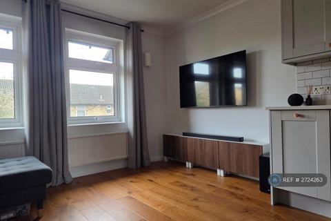 2 bedroom flat to rent, Cambridge, Cambridge, CB4