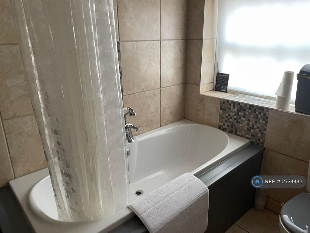 Ground Floor Bathroom