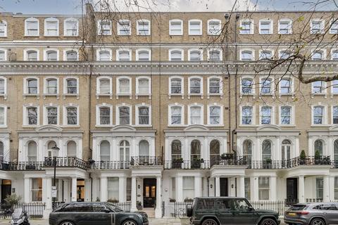 1 bedroom flat to rent, 3-40 Beaufort Gardens, 3-40 Beaufort Gardens, London, SW3