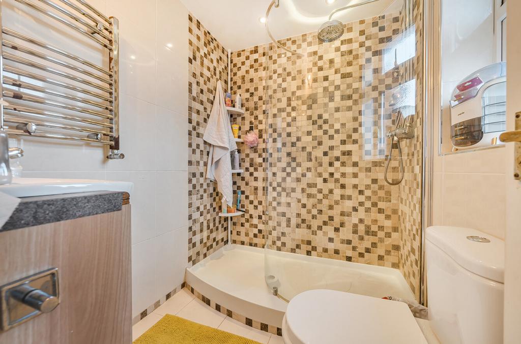 1387290 21 693802...