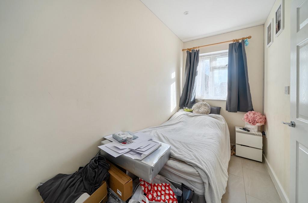 1387287 22 693974...