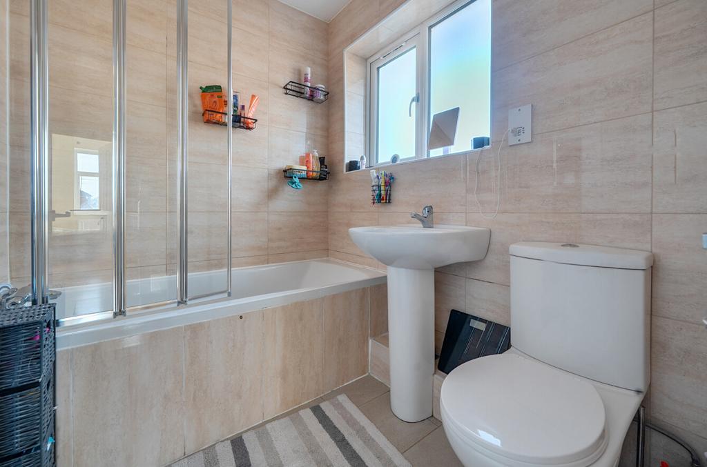 1387287 28 693974...