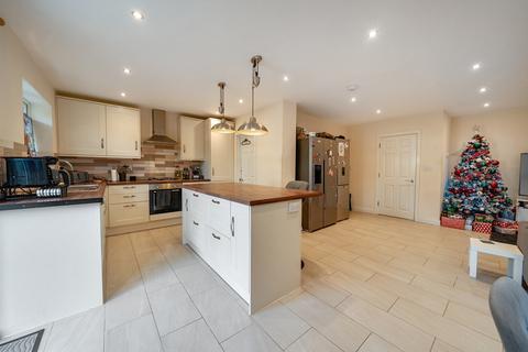 undefined, Canesworde Road, Bedfordshire LU6