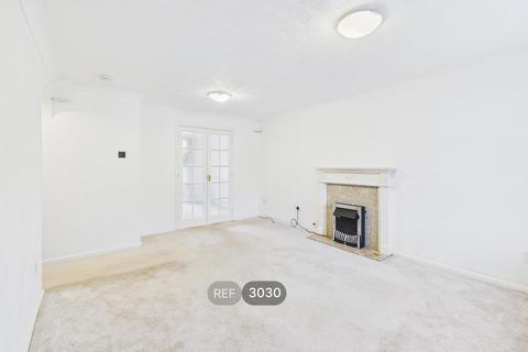 3 bedroom property to rent, Upsons Way, Ipswich, IP5 2XS