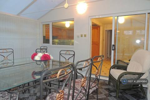 undefined, Ocean View, Holywell, CH8
