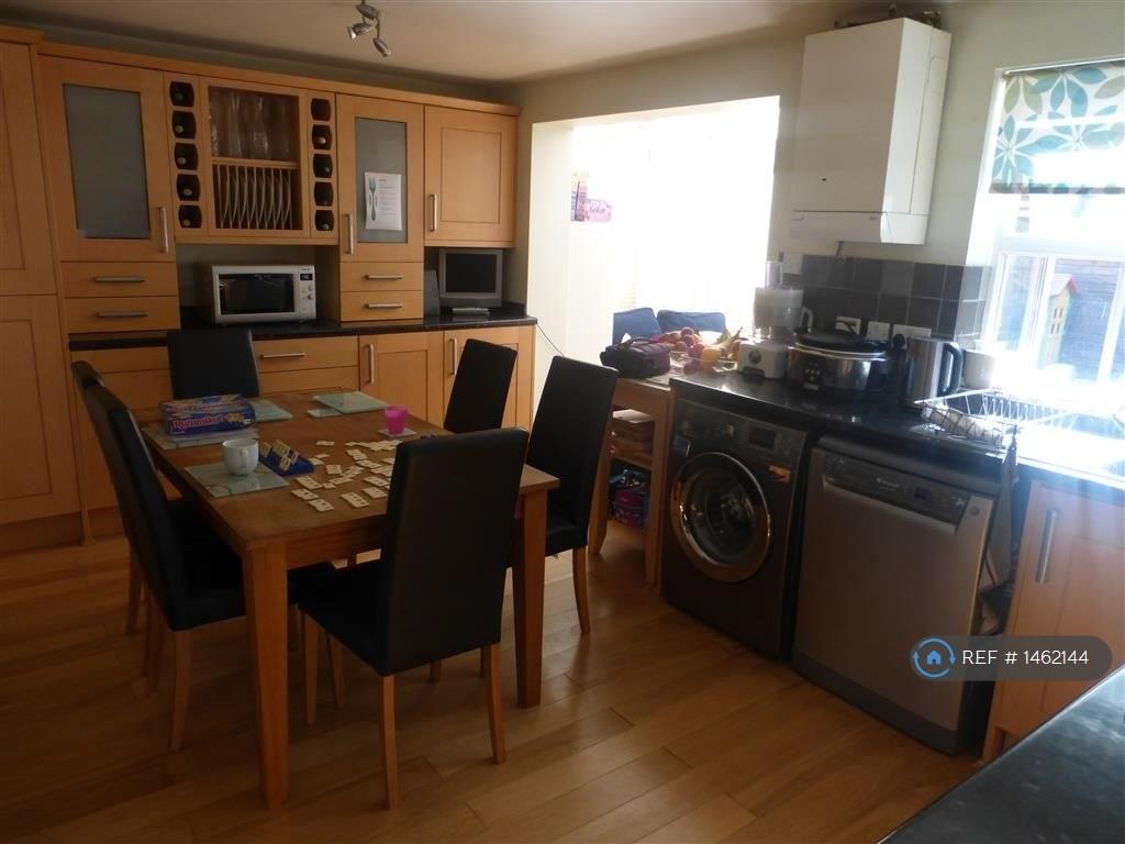 Kitchen 2