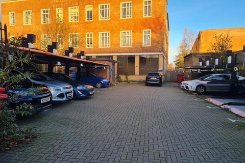 Office for sale, 26 Whitefriars Av Harrow HA3 5RN