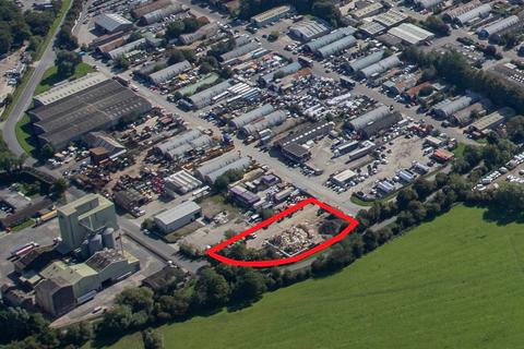 Land to rent, 15-17 Chemical Rd Westbury BA13 4JN