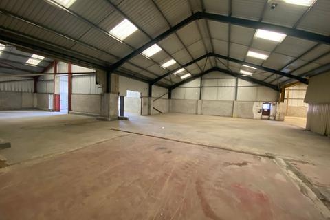 Warehouse to rent, Station Rd Gillingham SP8 4QQ