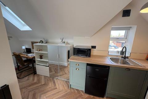 undefined, Birmingham B29