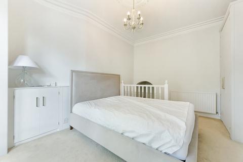 undefined, St Luke's Avenue, SW4