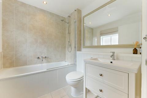 undefined, St Luke's Avenue, SW4