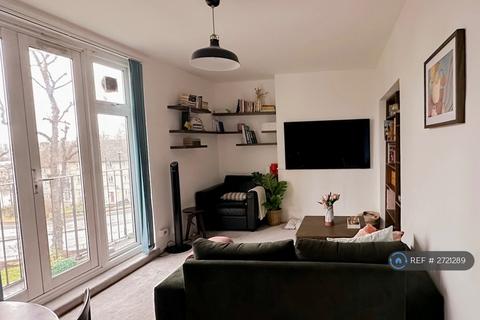 3 bedroom maisonette to rent, Jevons House, London, NW8