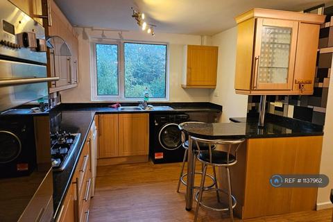 undefined, Glenridding Close, Oldham, OL1