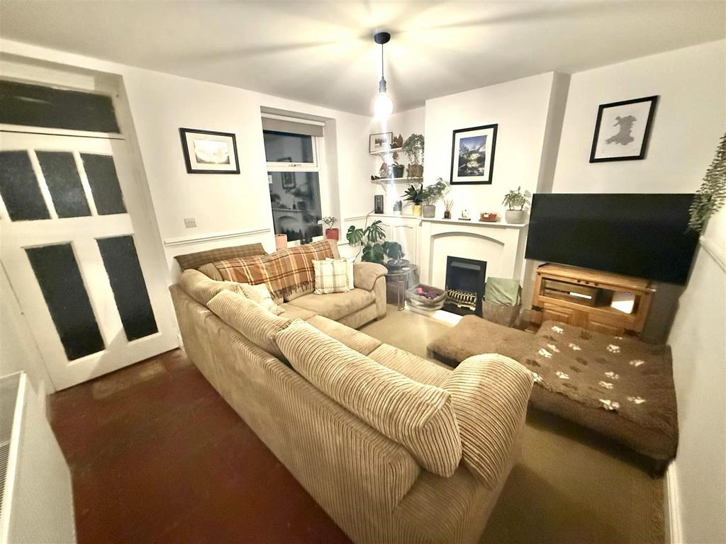 De LX6k OGu Eucufy JFVa9l Q.jpg