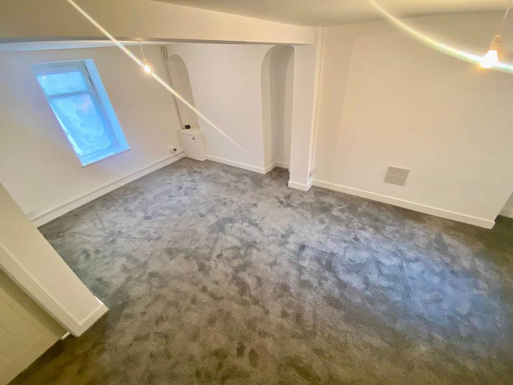 9715e4cd-2821-4c18-8