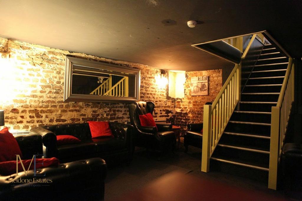 Stairs Up