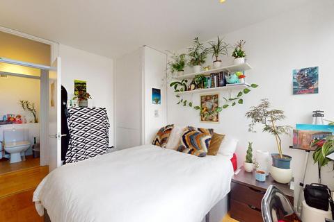 2 bedroom flat to rent, Hall Place, London W2