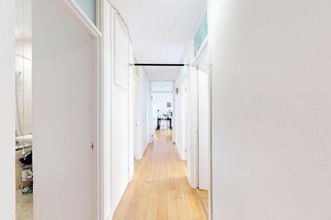 2 bedroom flat to rent, Hall Place, London W2