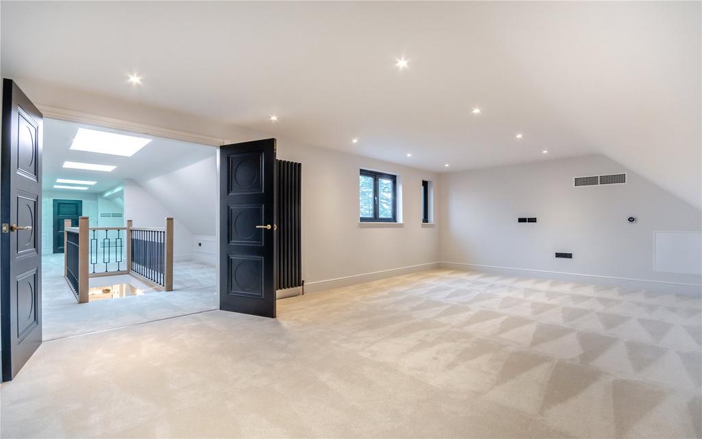 Bedroom / Games Room