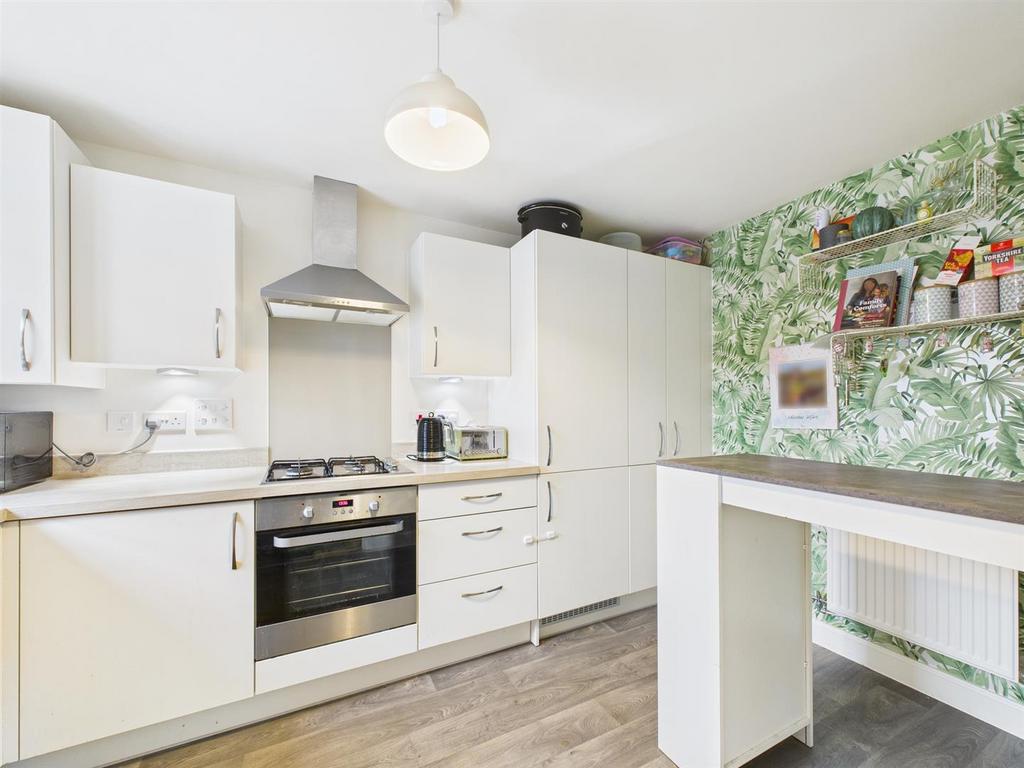 CAM02435 G0-PR0101-STILL003.jpg