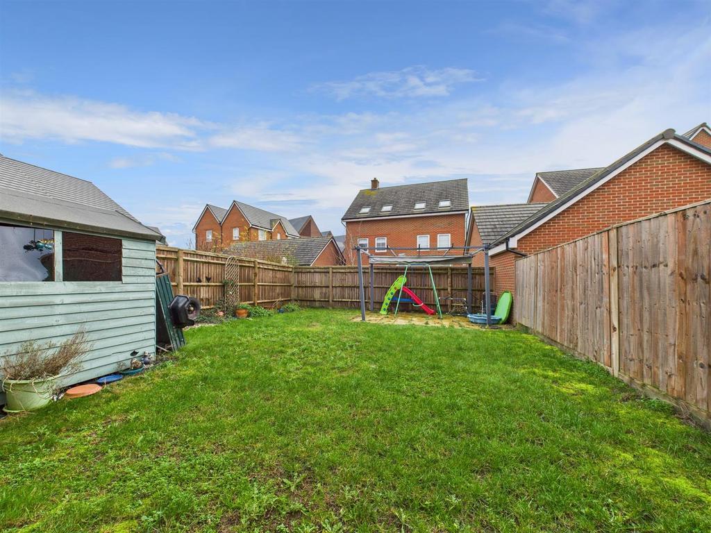 CAM02435 G0-PR0101-STILL013.jpg