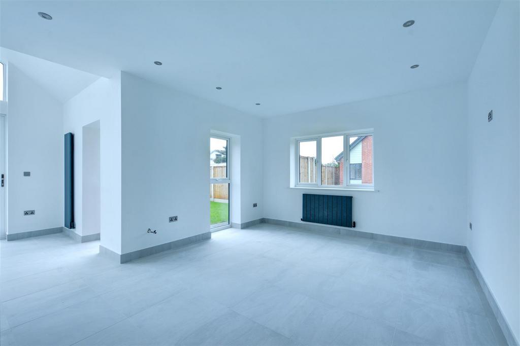 Kitchen Diner 1.jpeg