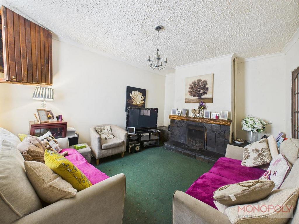 CAM04439 G0-PR0070-STILL007.jpg