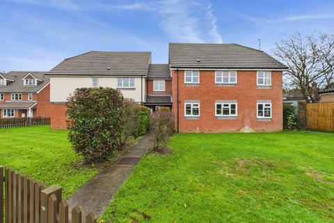 undefined, Derwent Close, Amersham, Buckinghamshire, HP7