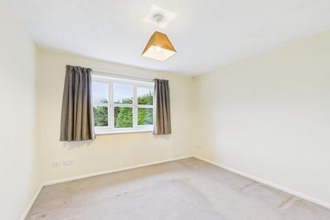 undefined, Derwent Close, Amersham, Buckinghamshire, HP7