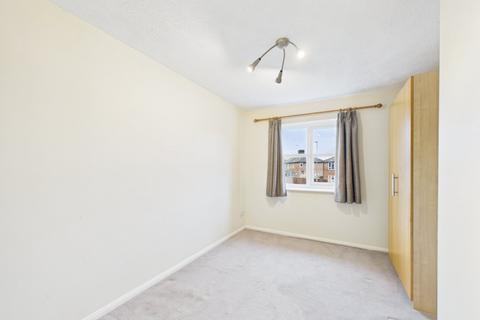 undefined, Derwent Close, Amersham, Buckinghamshire, HP7