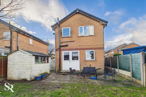 3 bedroom detached house for sale, Woodlands Road, Chapel-En-Le-Frith, SK23