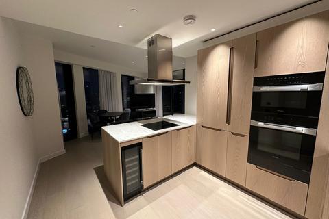 2 bedroom apartment to rent, River Park Tower, London, SW8