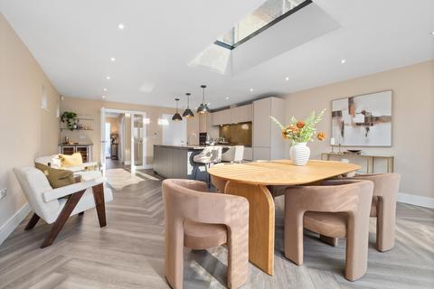 undefined, Evesham Road, Stratford-upon-Avon, Warwickshire, CV37