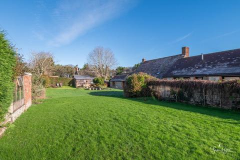 3 bedroom cottage for sale, Chale Green, Ventnor