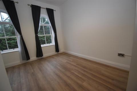 2 bedroom apartment to rent, 9, Trinity House, Leam Terrace, Leamington Spa