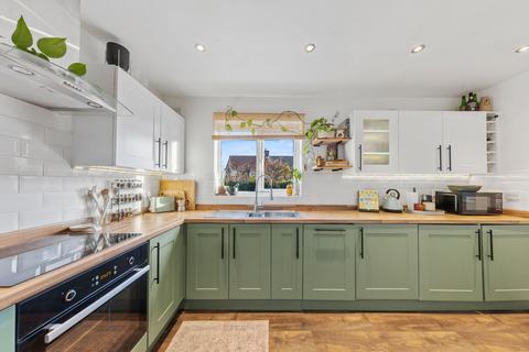 undefined, Latham Avenue, Newton-Le-Willows, WA12