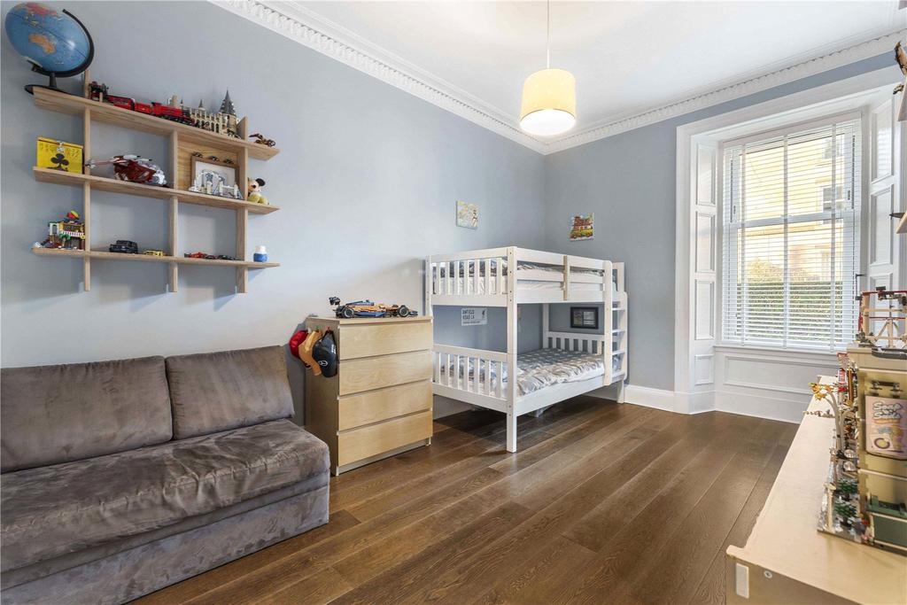 27 Falcon Gardens 41