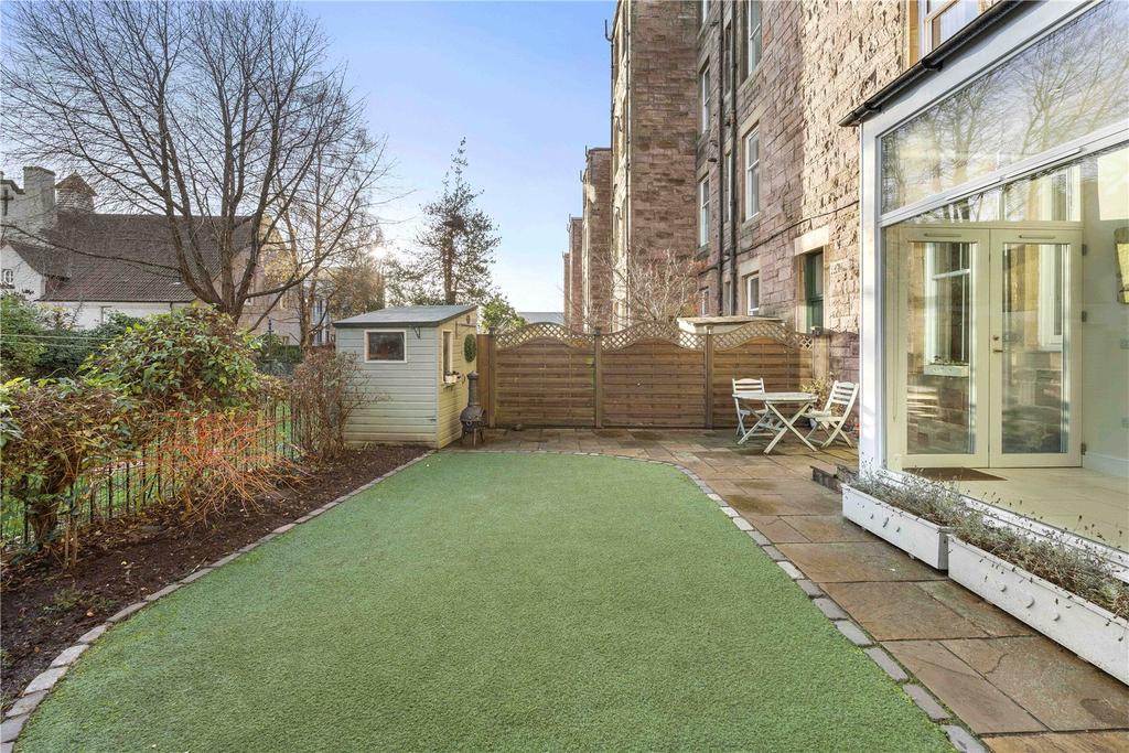 27 Falcon Gardens 33