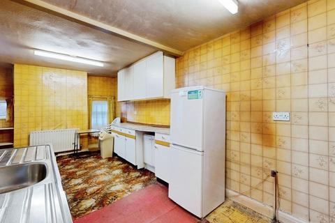 undefined, North Parade, Otley, LS21
