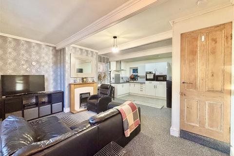 undefined, West End, Bradford BD13