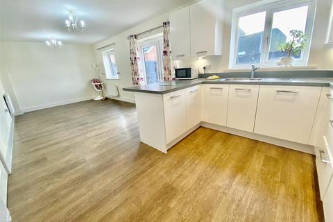 undefined, Fraser Drive, Uttoxeter ST14